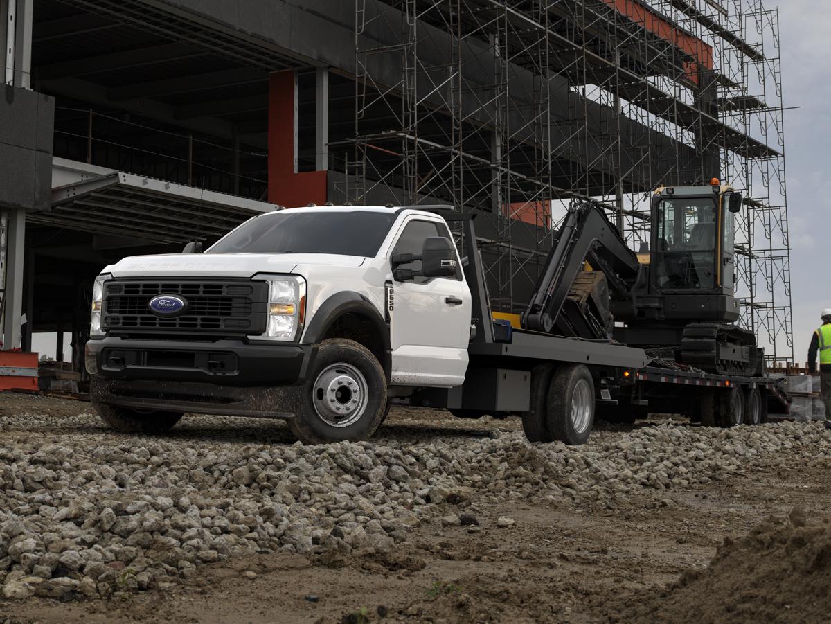 Ford F-550 chassis cab