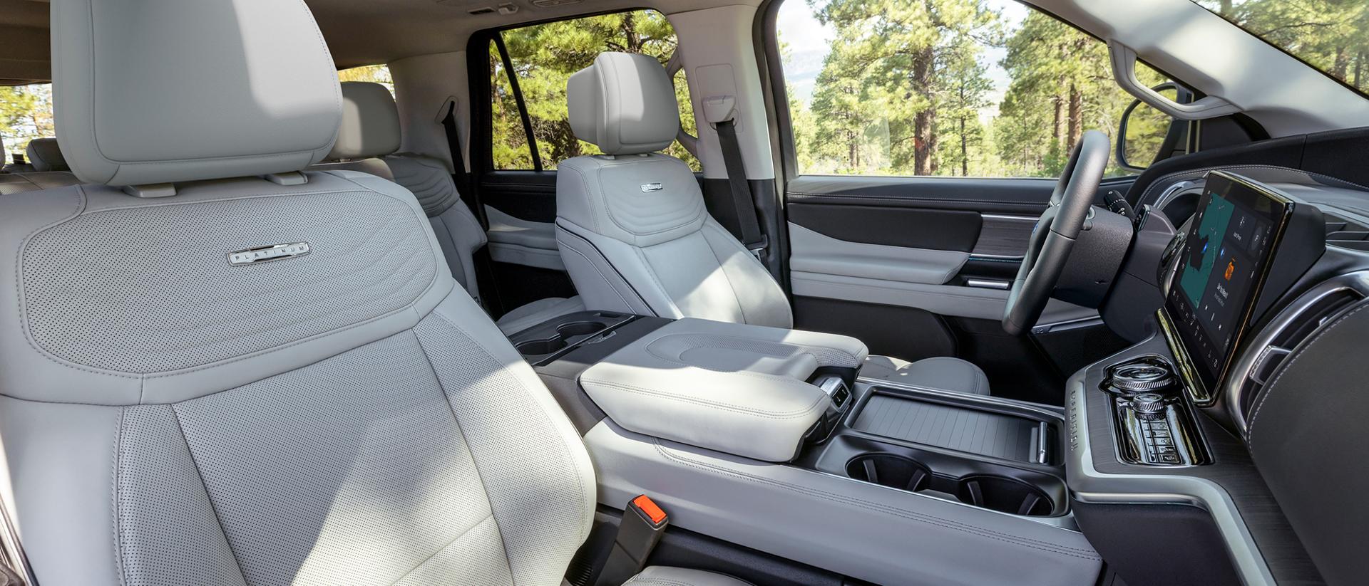 2027 Ford Expedition® Platinum™ SUV interior 