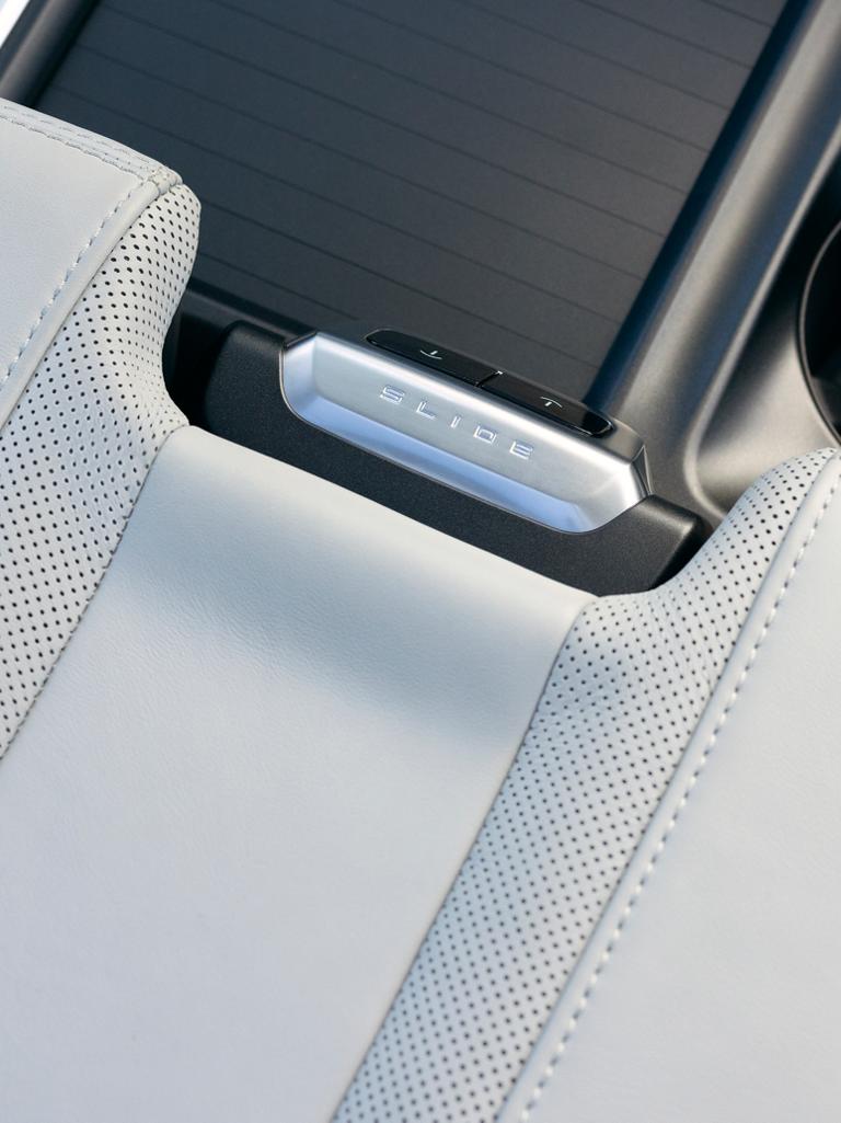 Available Flex Powered Console in a 2026 Ford Expedition® SUV
