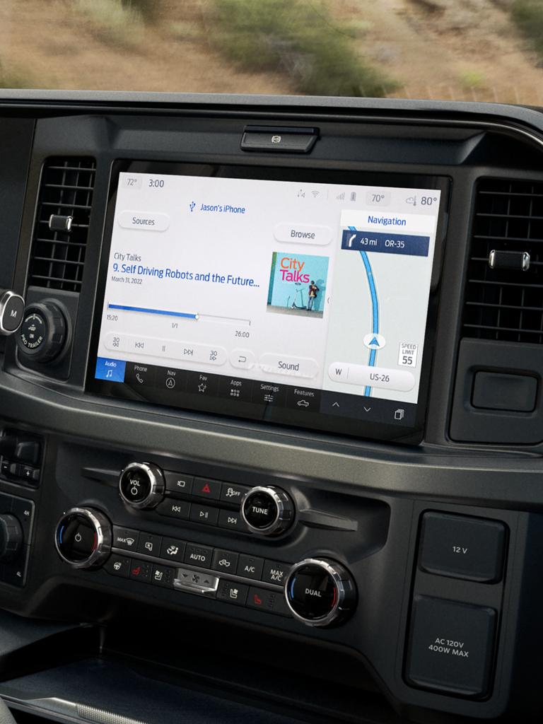 12" centre display and SYNC® 4 with Enhanced Voice Recognition