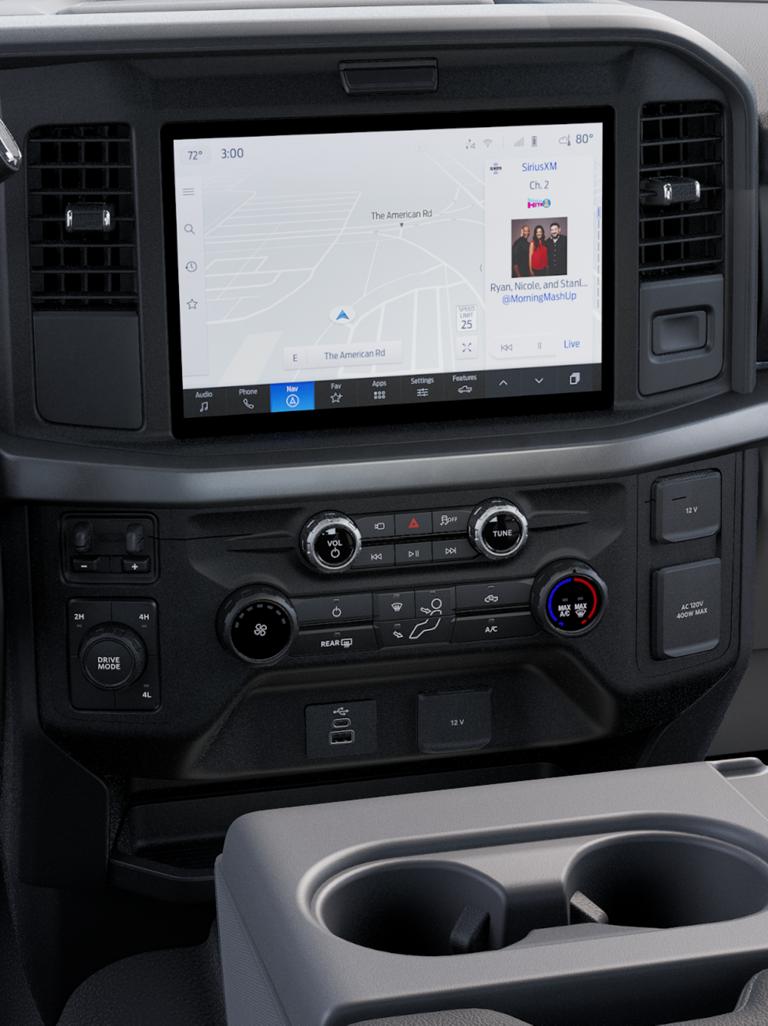 Dashboard, centre display, and steering wheel inside the 2026 Ford Super Duty® F-250® XLT model with the XLT Premium Package