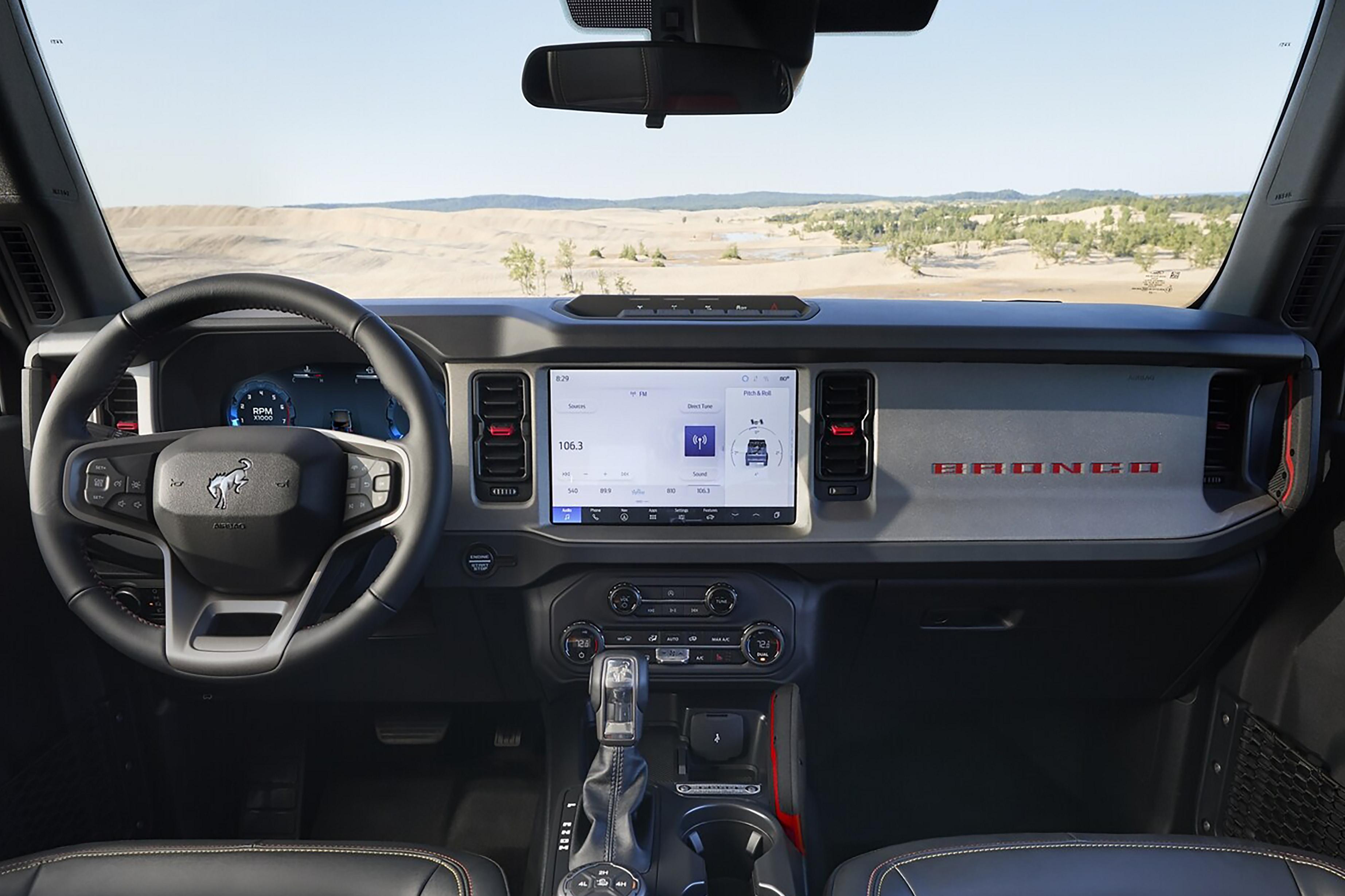 The dashboard of a 2025 Ford Bronco® SUV, showing the 12" touchscreen