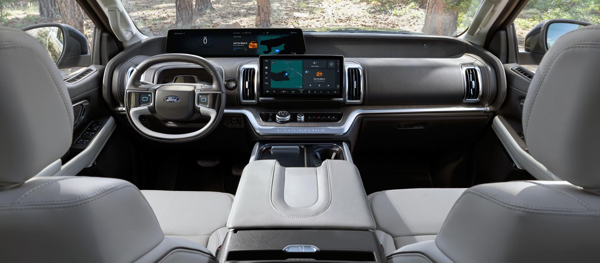2026 Ford Expedition® Platinum™ SUV 24-inch panoramic display and 13.2-inch centre display