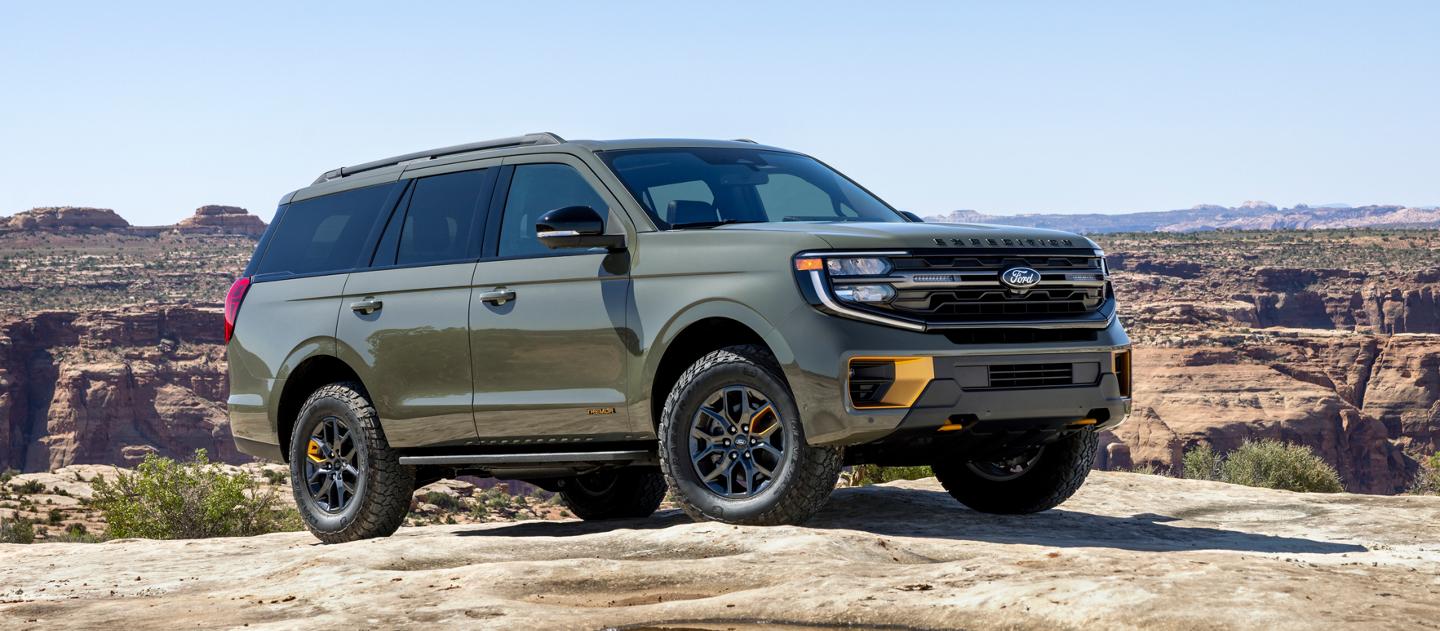 2025 Ford Expedition® Tremor® model parked on a rocky outcrop
